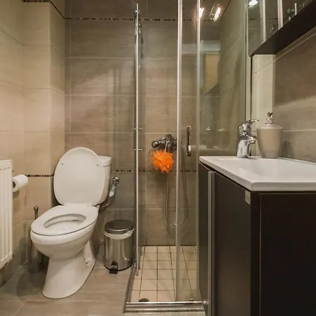 Lux City Studio For Couples With Balcony 아파트 *